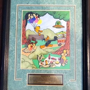 Rare, limited edition Looney Tunes pin set